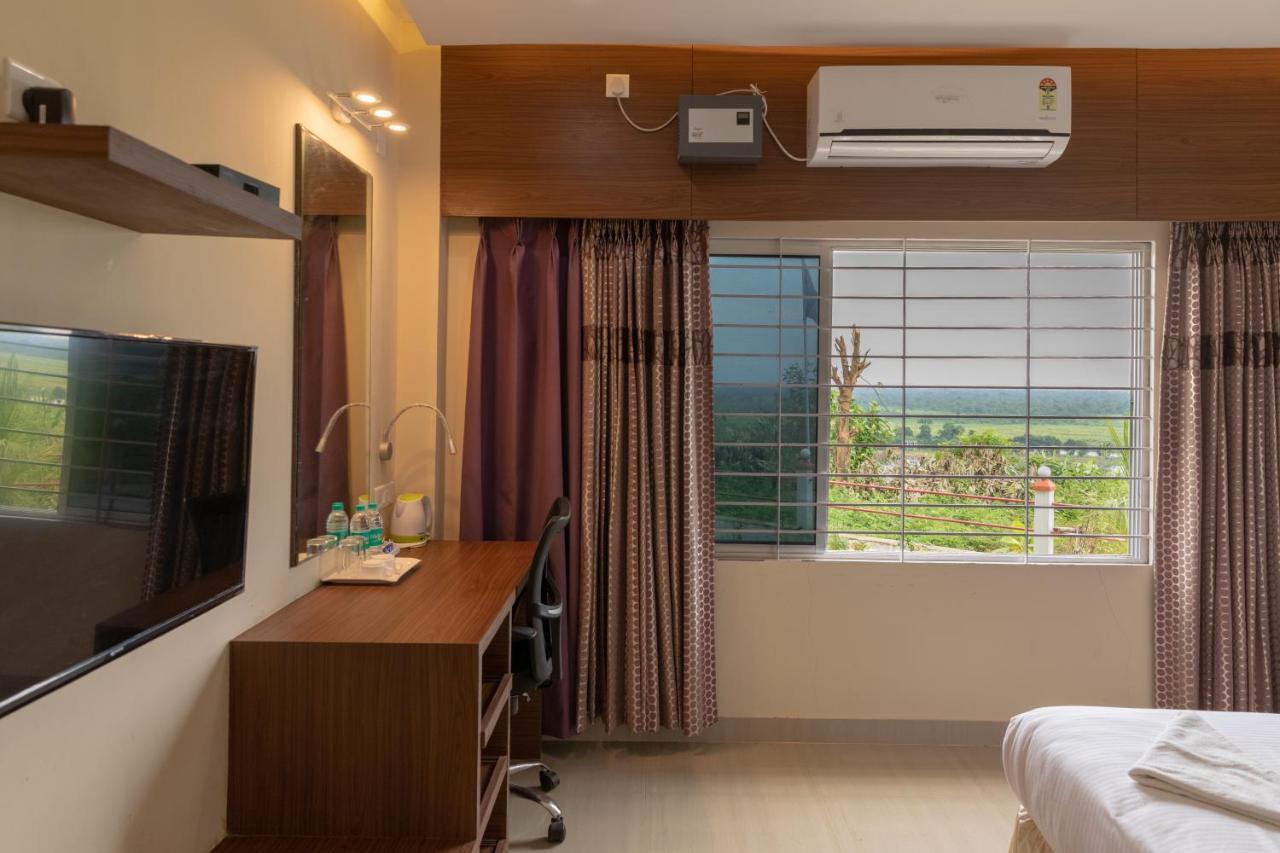 La Vue Resort Kaziranga Luaran gambar
