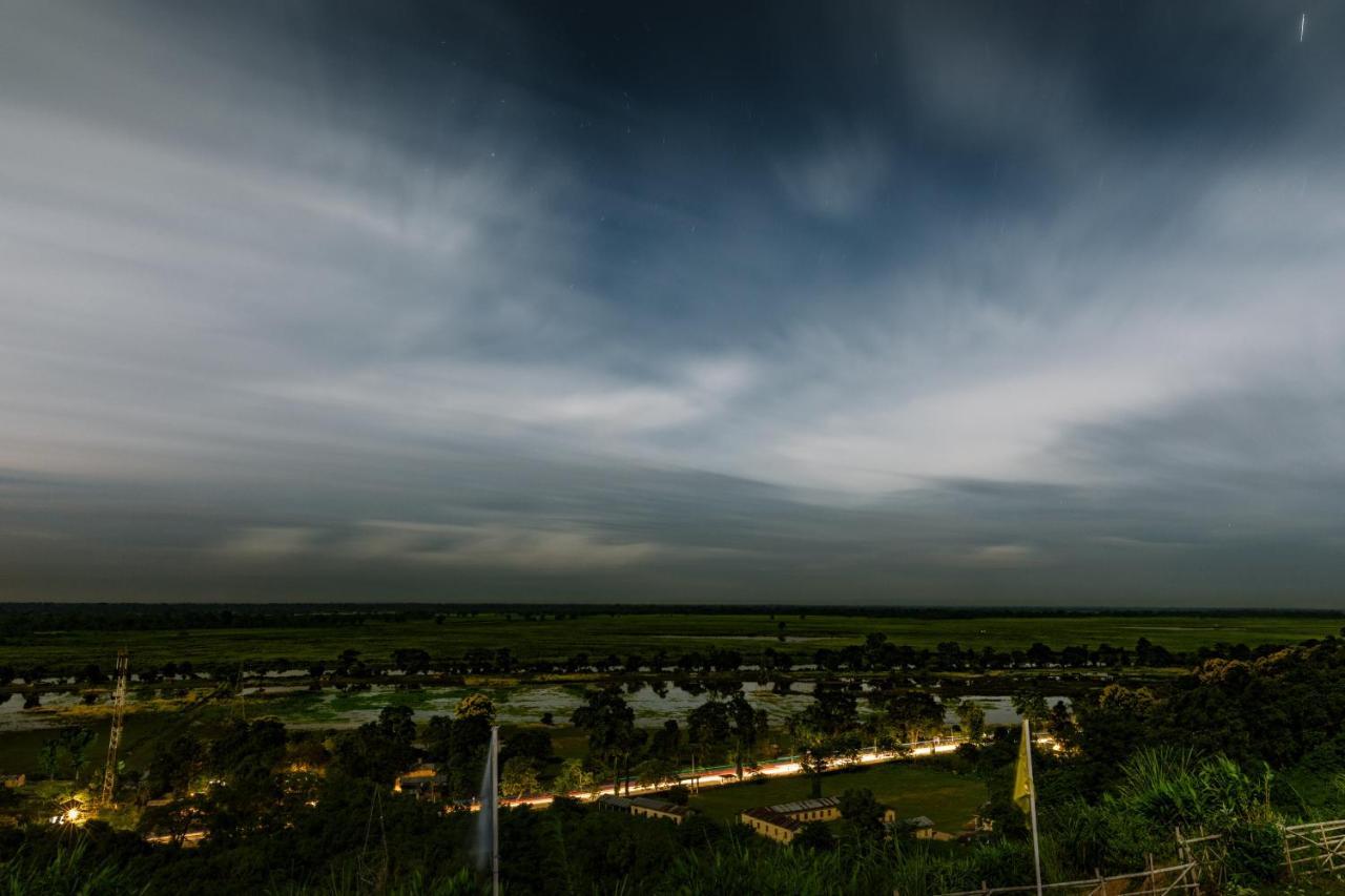 La Vue Resort Kaziranga Luaran gambar
